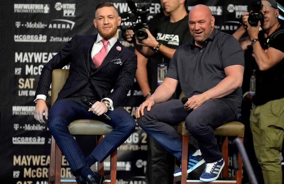 McGregor và Chủ tịch UFC Dana White từng có những khúc mắc vì việc sắp lịch thi đấu.