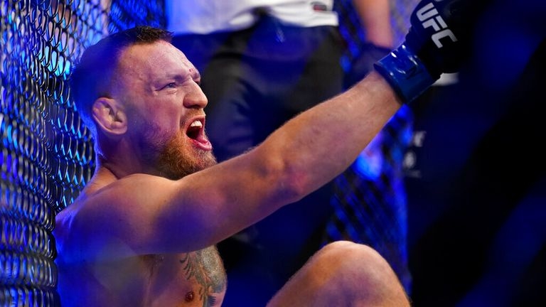 Cựu sao UFC: Conor McGregor có thể trở lại sau trận thua Dustin Poirier nếu...