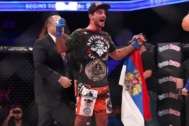 Andrey Koreshkov từng là nhà vô địch hạng cân bán trung của Bellator.