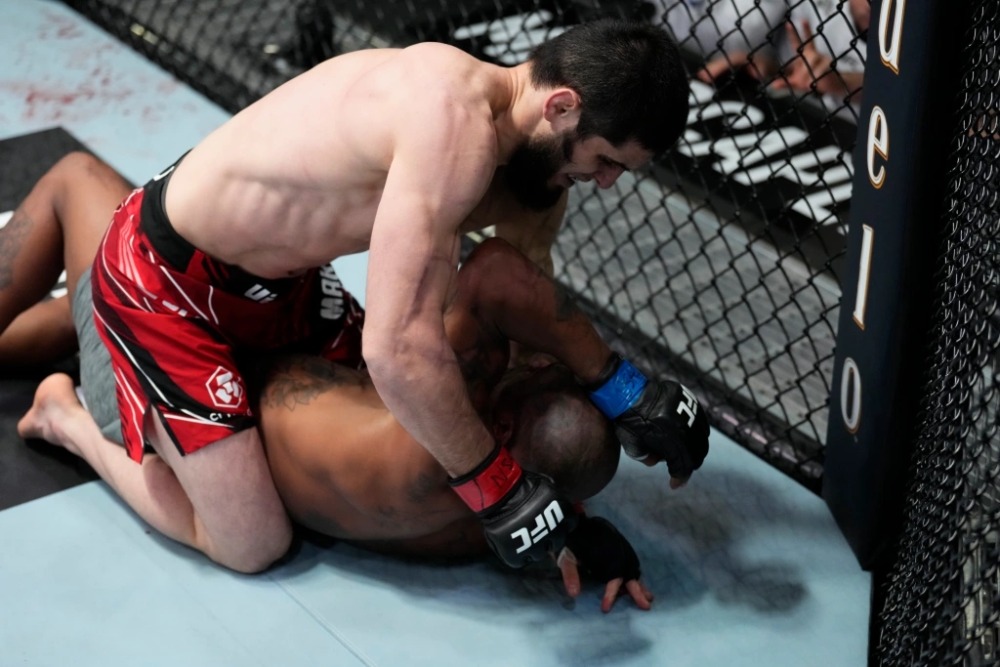 Islam Makhachev đang có chuỗi 10 chiến thắng liên tiếp ở UFC.