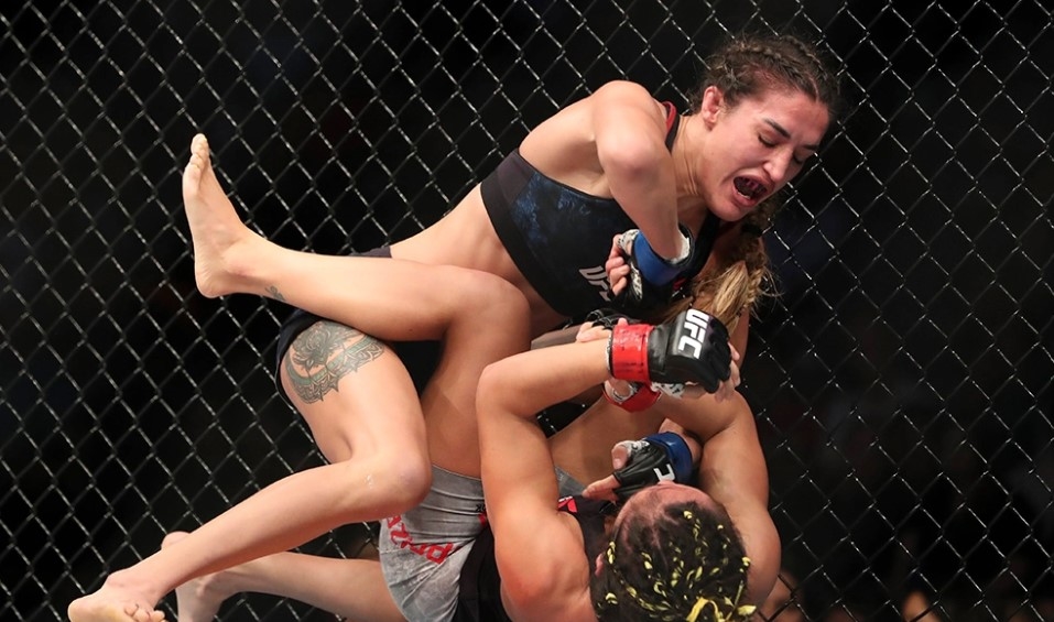 Tatiana Suarez từng knockout Carla Esparza tại UFC.