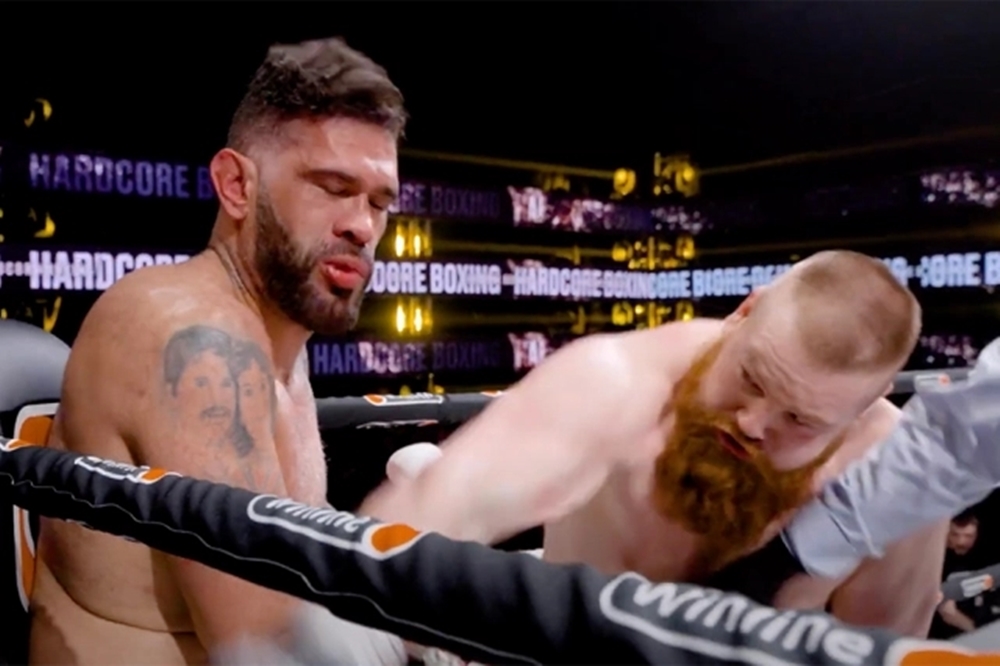 Antonio ‘Bigfoot’ Silva (trái) thua 2 trận trong 2 tuần.