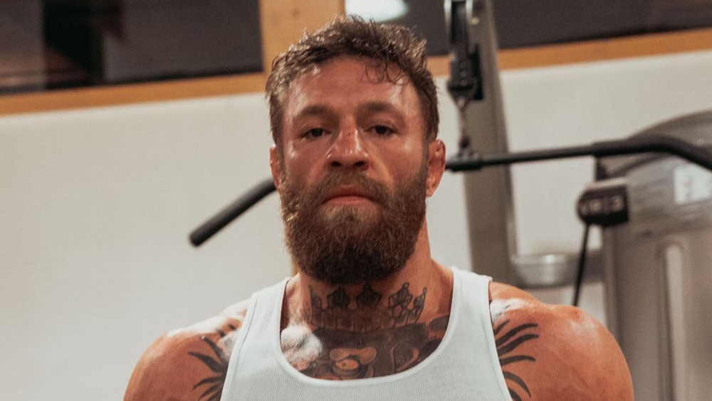 Conor McGregor vẫn chưa trở lại lồng bát giác sau chấn thương gặp phải hồi năm ngoái.