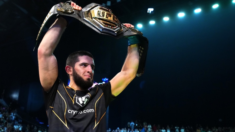 Islam Makhachev là nhà vô địch hạng nhẹ của UFC.