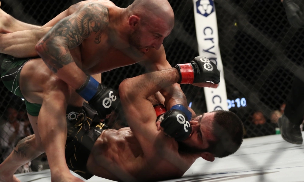 Alexander Volkanovski tiếc nuối vì không thể đánh bại Islam Makhachev trên sân nhà.