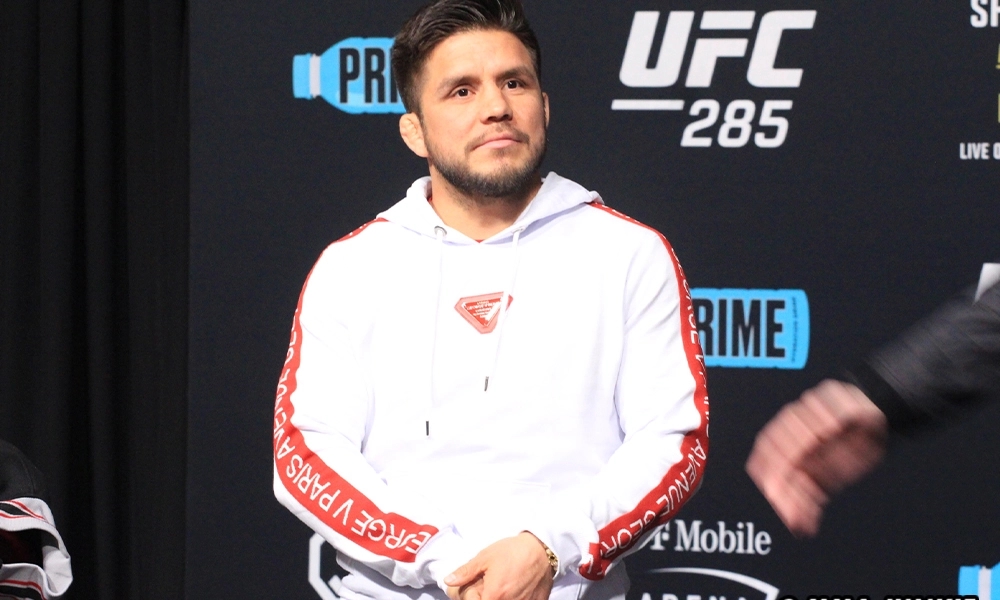 Henry Cejudo sắp trở lại lồng bát giác sau gần 3 năm nghỉ thi đấu chính thức.
