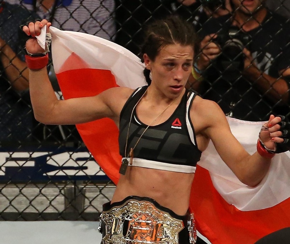 Joanna Jedrzejczyk từng thống trị hạng cân rơm của UFC.