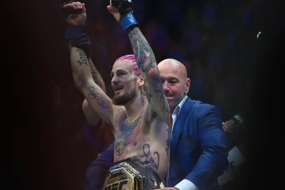Sean O'Malley là tân vương ở hạng cân gà UFC.